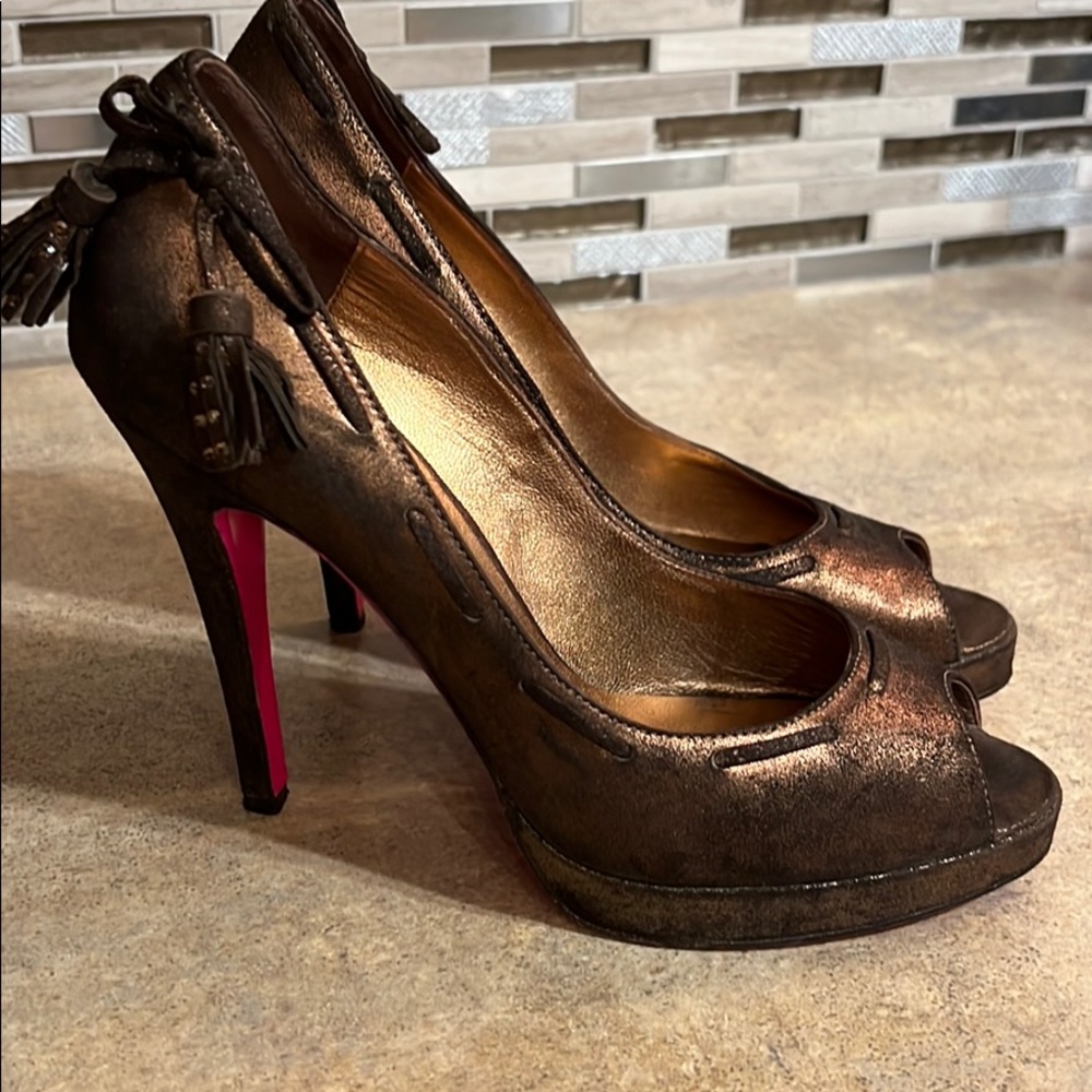 Betsey Johnson Sandals/ open toe shoes size 9.5